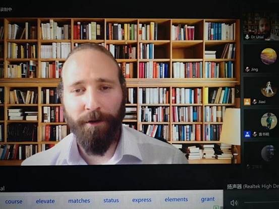 862498713001076476 862498713001076476